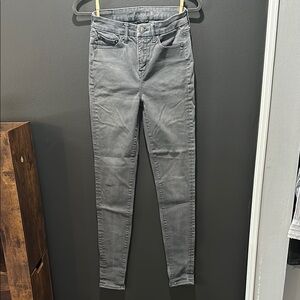 American Eagle Outfitters Gray Skinny Jeans Fashion-Forward Style